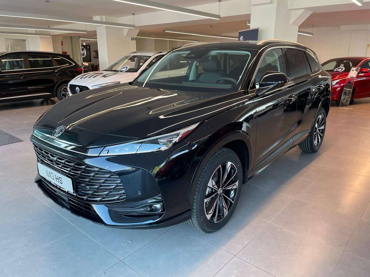 MG HS 1.5, full hybrid, (FHEV) 224cv LUXURY, automatica,nuova da immatricolare, GARANZIA UFFICIALE 7ANNI