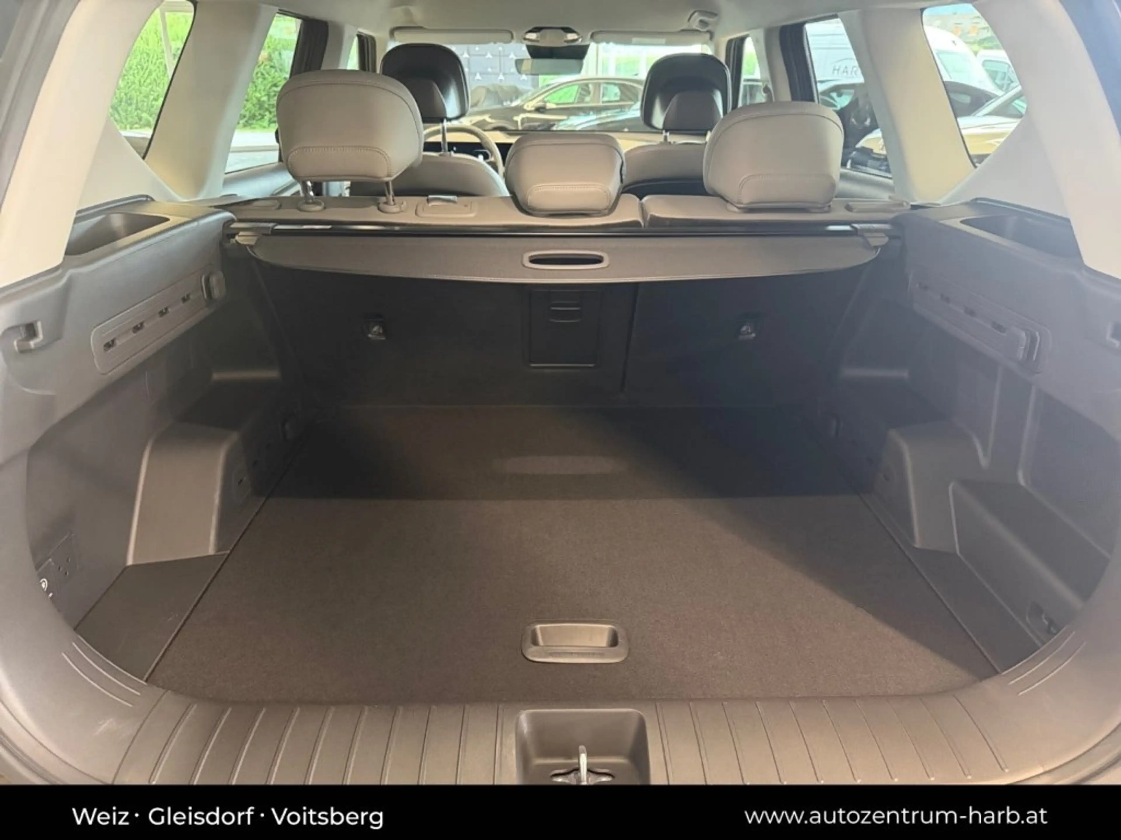 Kia EV5 /1ST EDITION/81,4KWH/AT/FWD/216/MY26 — photo 14
