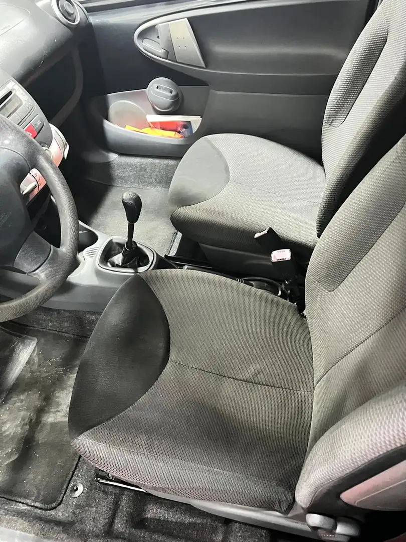 Toyota Aygo Aygo I 2008 3p 1.0 Sol m-mt Grigio - 2