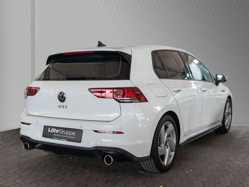 Volkswagen Golf 2.0 TSI DSG GTI — photo 4