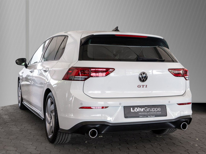 Volkswagen Golf 2.0 TSI DSG GTI — photo 5