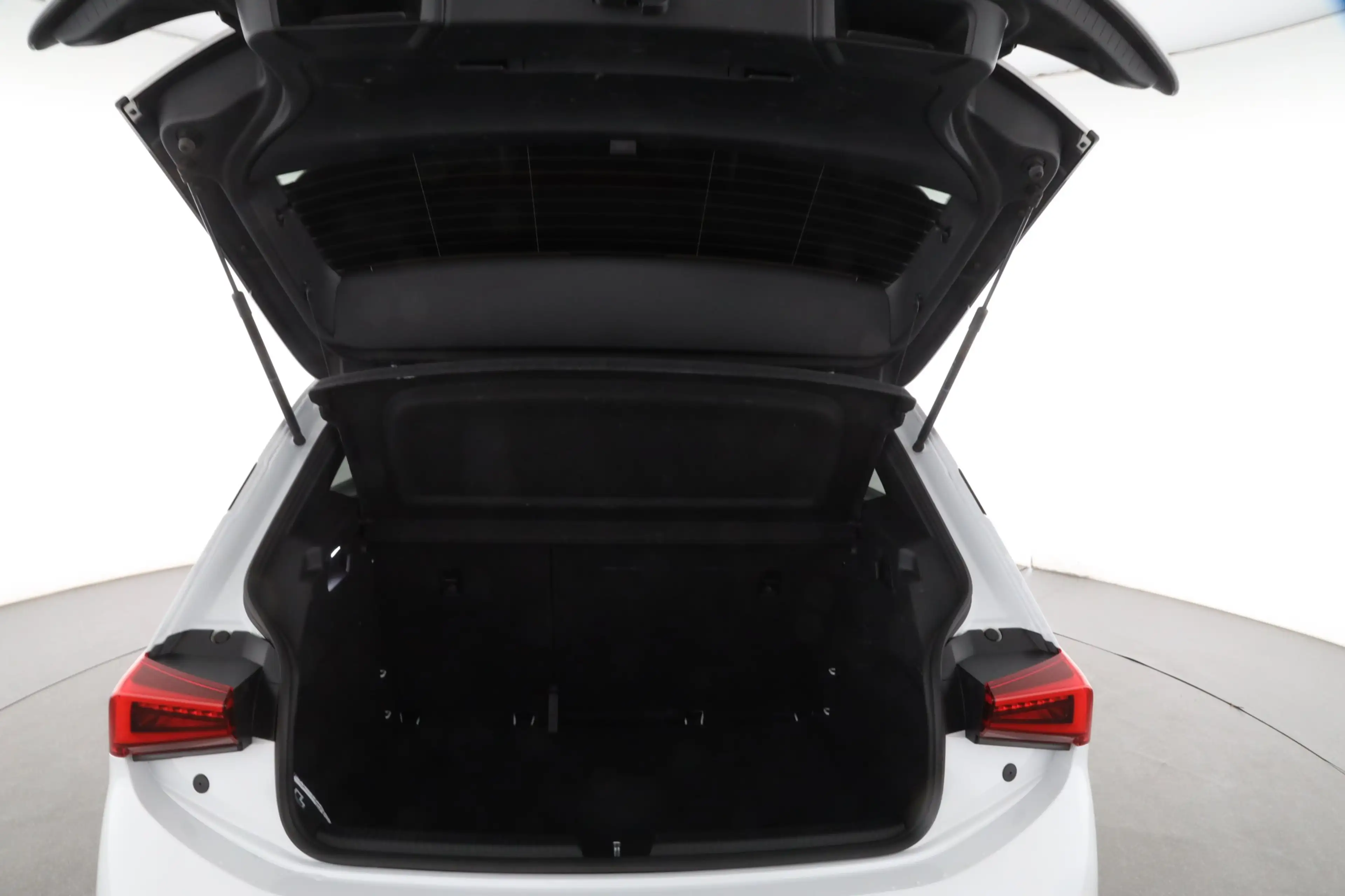 CUPRA Born 170kW 84 kWh | NAVI | LED | SITZH. | — photo 10