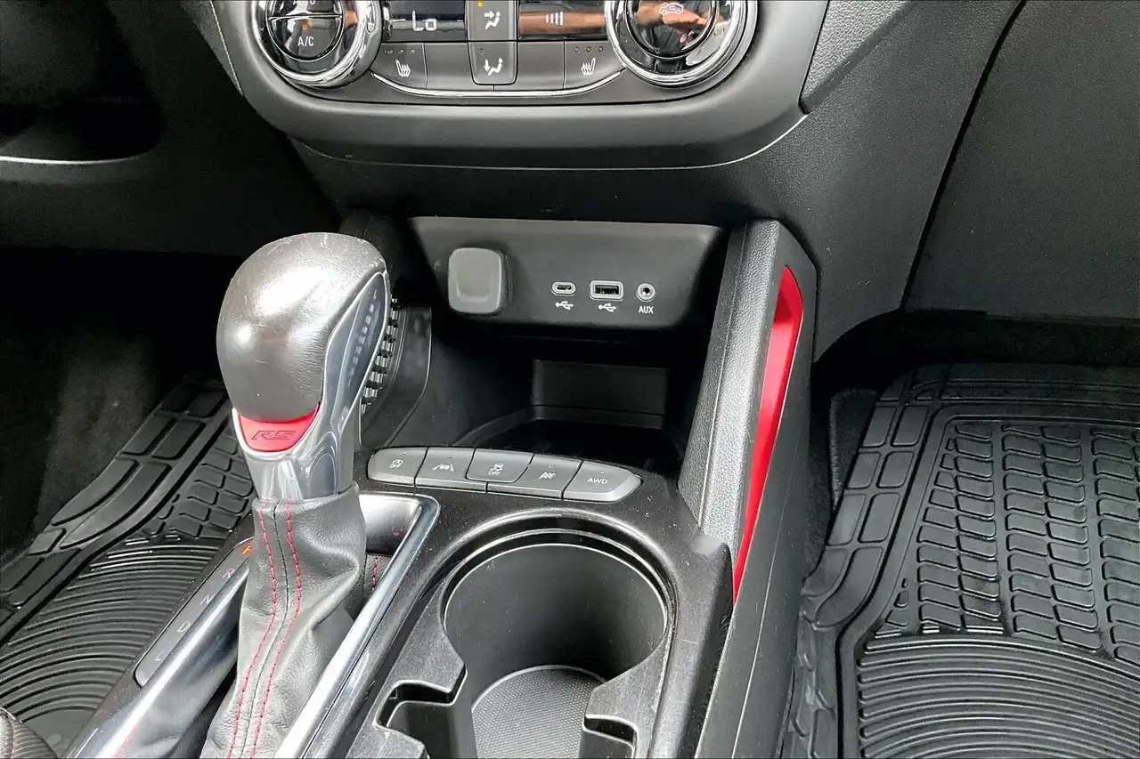 Chevrolet Trailblazer photo Chevrolet Trailblazer