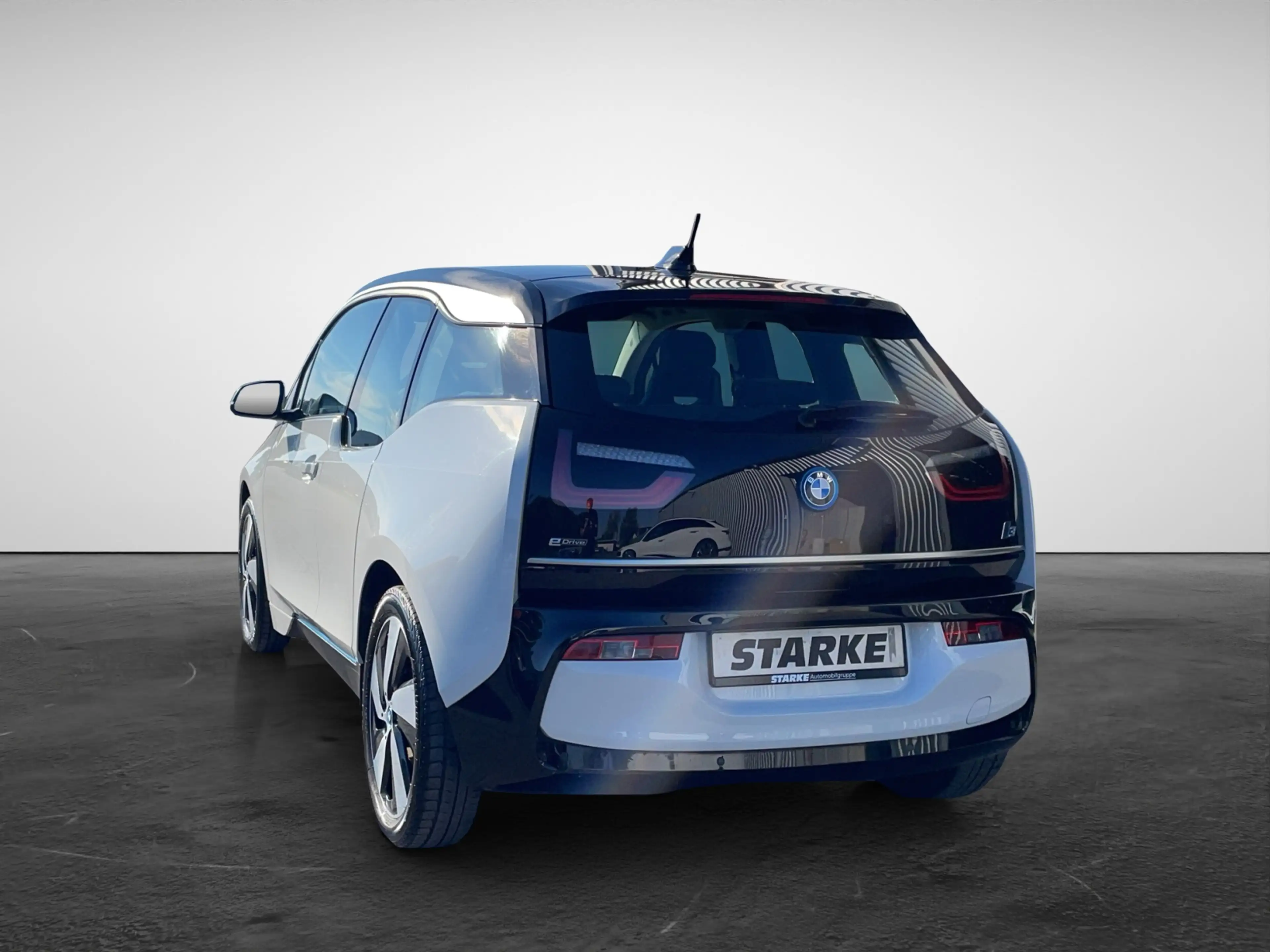 BMW i3 REX — photo 4