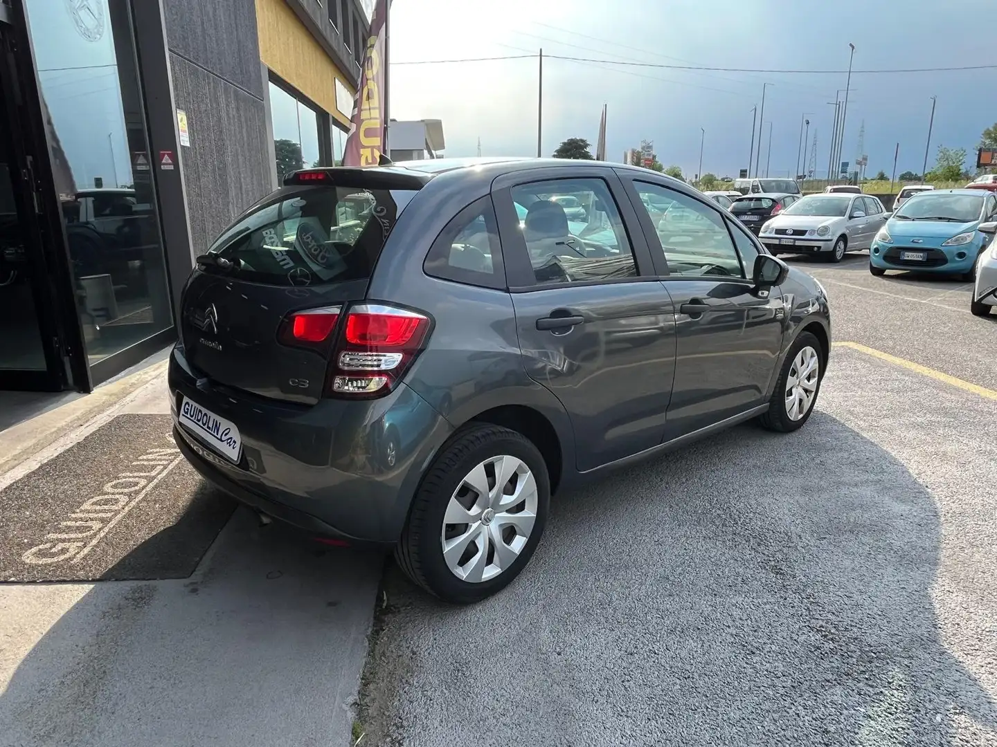 Citroen C3 1.2 82CV 5P VTI NEOPATENTATI GARANZIA 12 MESI Grau - 2