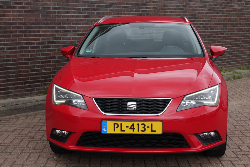 SEAT Leon ST 1.2 TSI Reference Business, navigatie, cruise c — photo 9