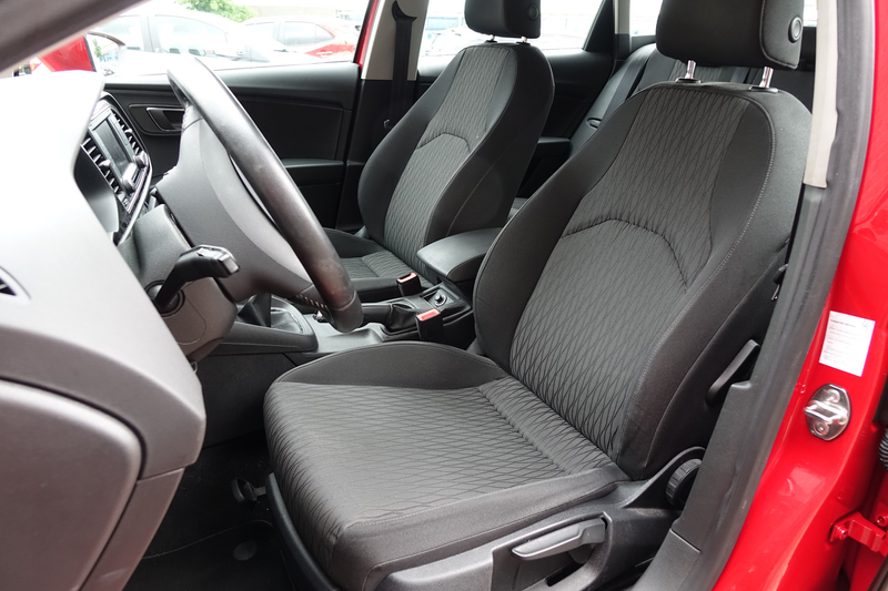 SEAT Leon ST 1.2 TSI Reference Business, navigatie, cruise c — photo 14