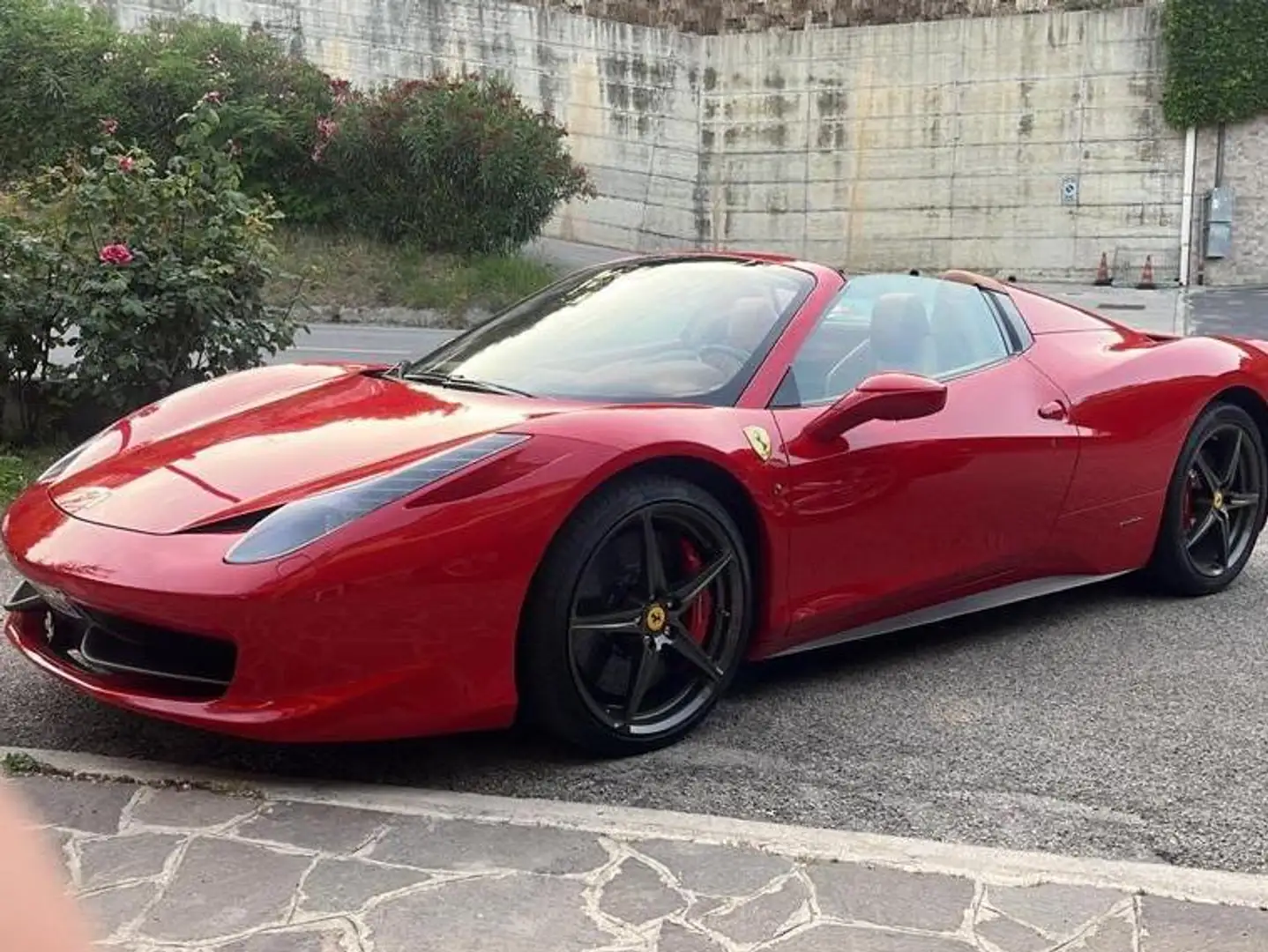 Ferrari 458 Spider Rosso - 1