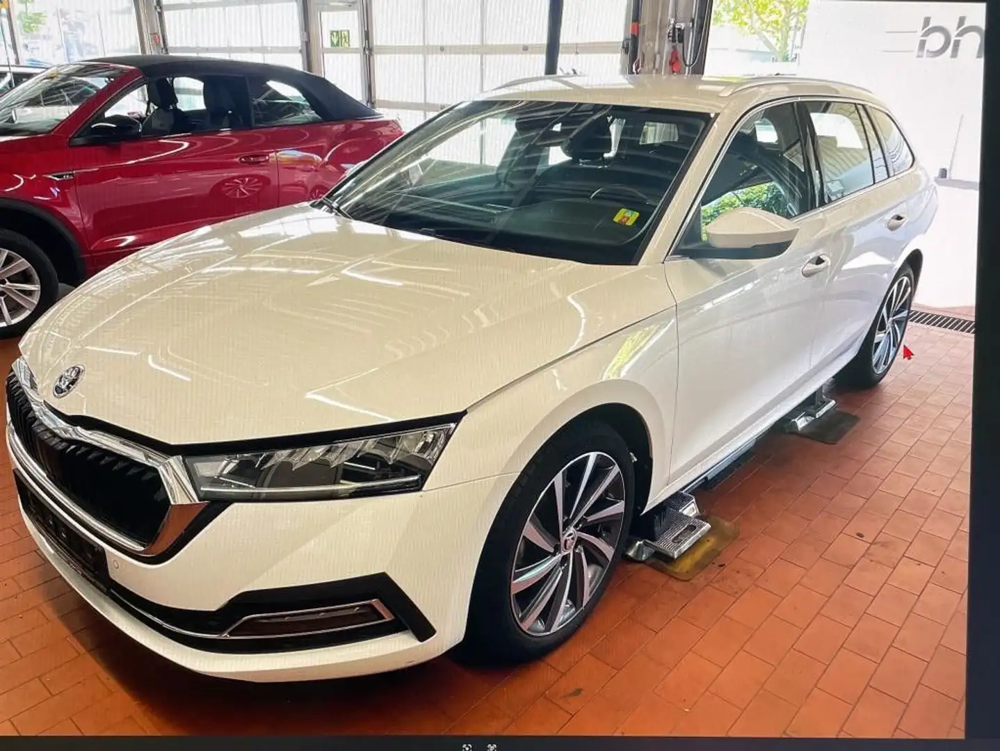 Skoda Octavia Combi 1.5 TSI Style Weiß - 2