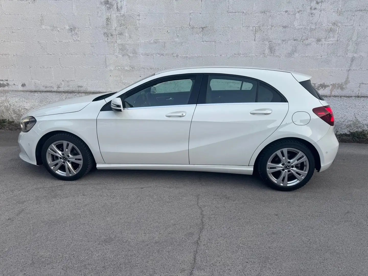 Mercedes-Benz A 180 Classe A d Sport auto Bianco - 2