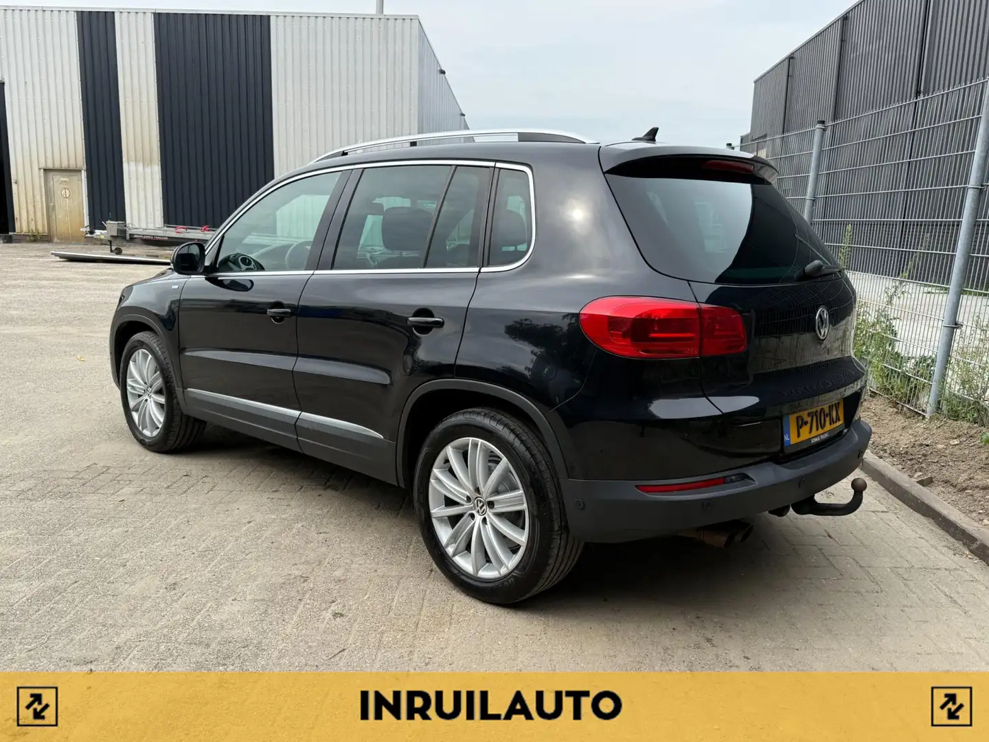 Volkswagen Tiguan 1.4 TSI R-Line Edition|Pano|Trekhaak|Dynaudio Zwart - 2