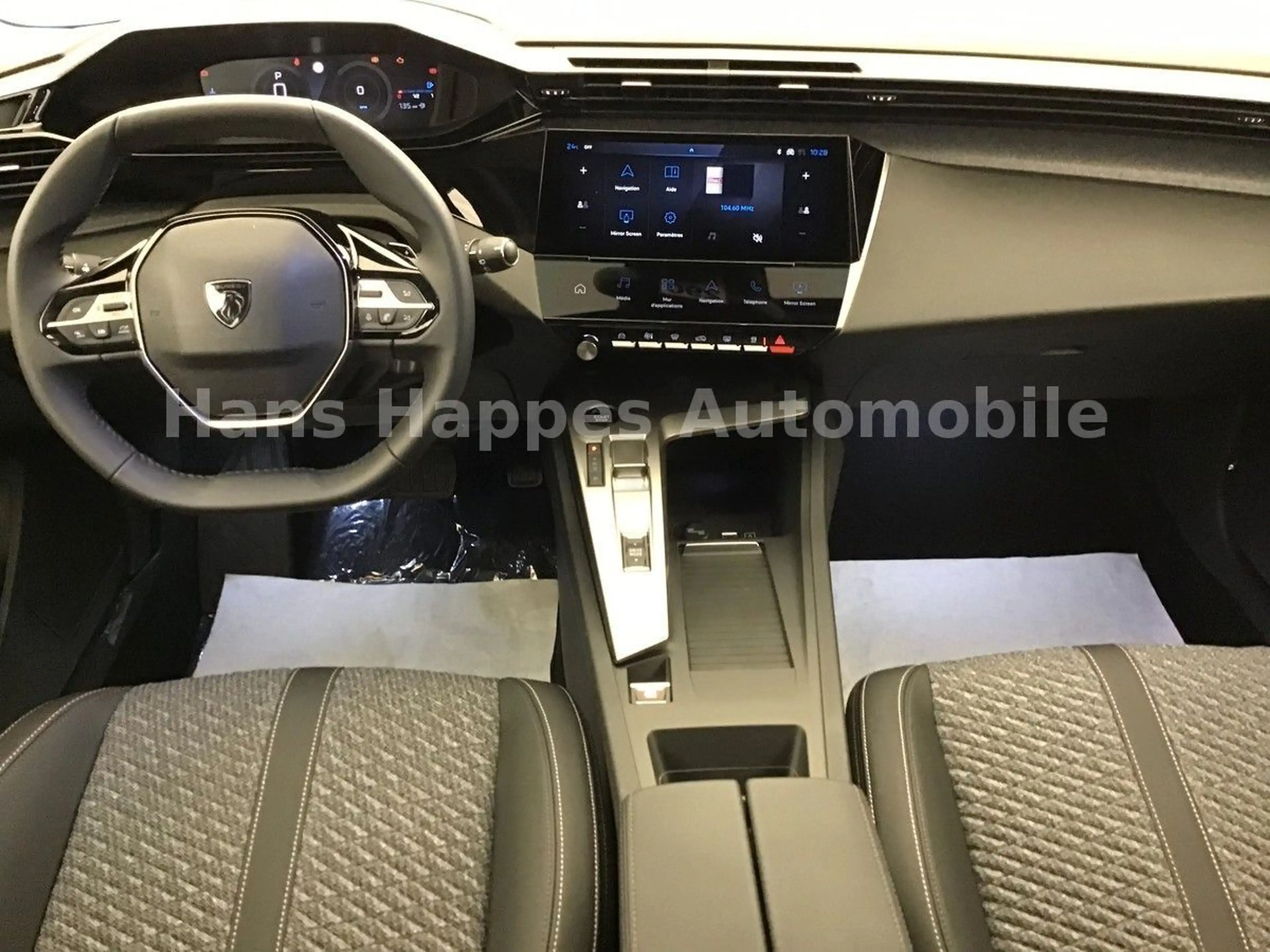 Peugeot 308 Diesel 130 EAT8 Allure Navi Kamera LED — photo 9