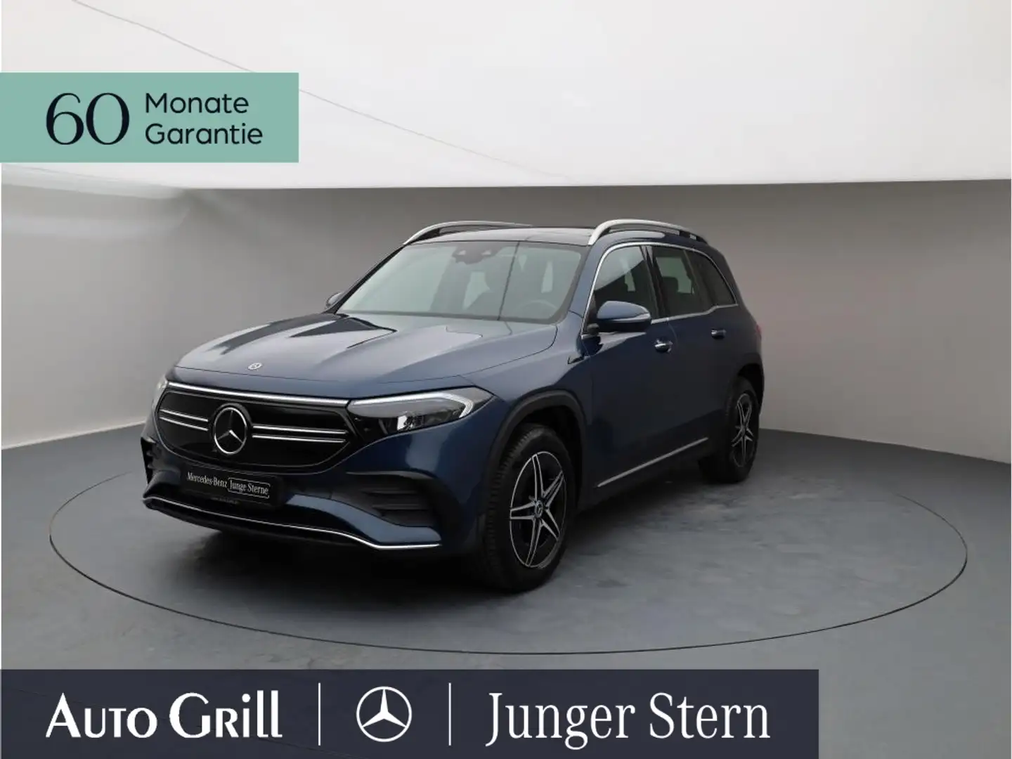 Mercedes-Benz EQB 300 4M AMG Line Distronic Pano 360 KeyG MBUX Kék - 2