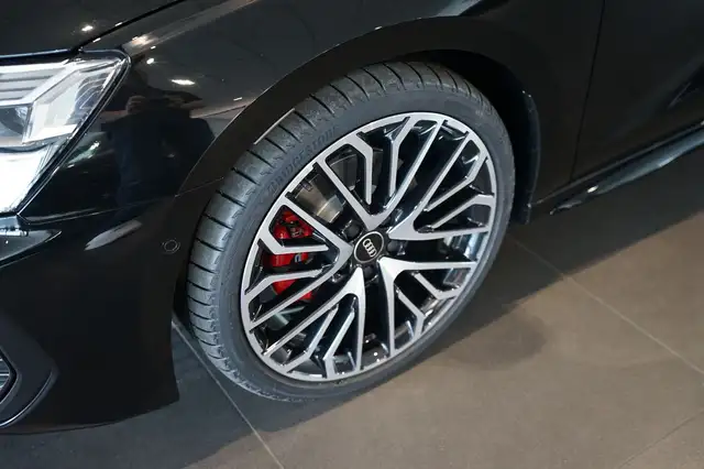 Audi A3 view 7