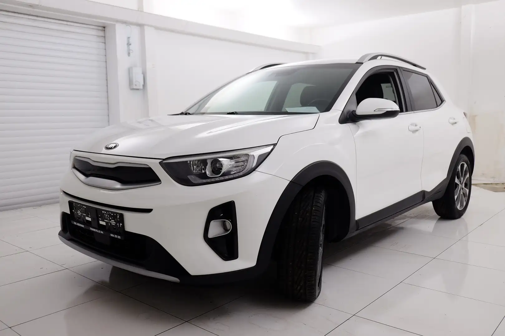 Kia Stonic Stonic 1.0 T 120cv # 1ère main, cuir, gps Blanc - 2
