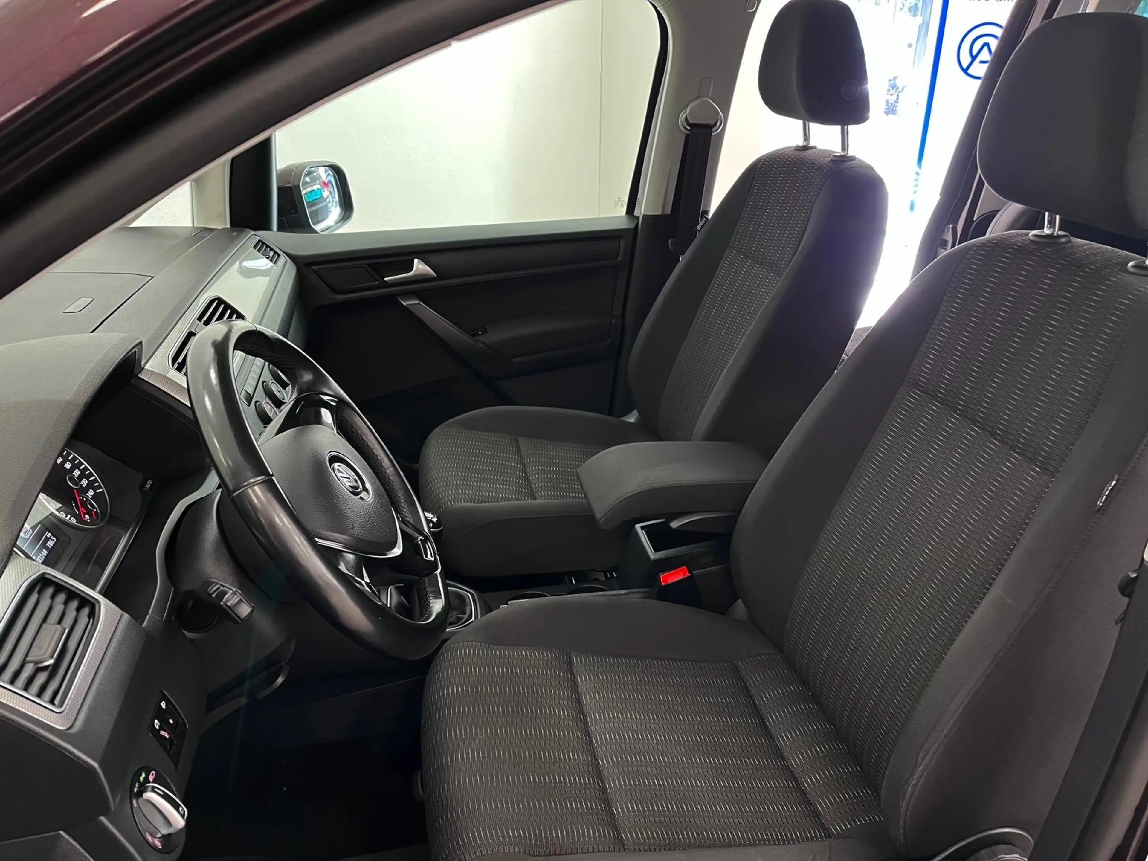 Volkswagen Caddy 1.4 TSI | 7-Persoons | navi | — photo 5