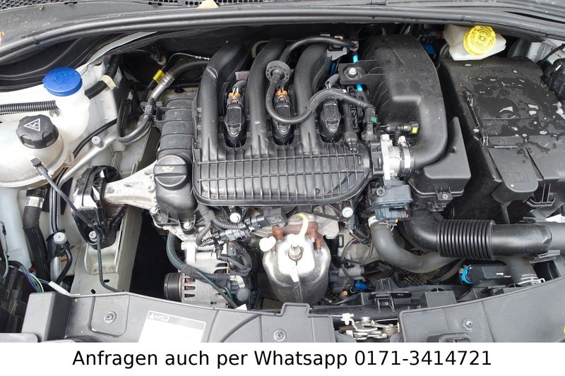 Citroen C3 1.2 Pure Tech — photo 12
