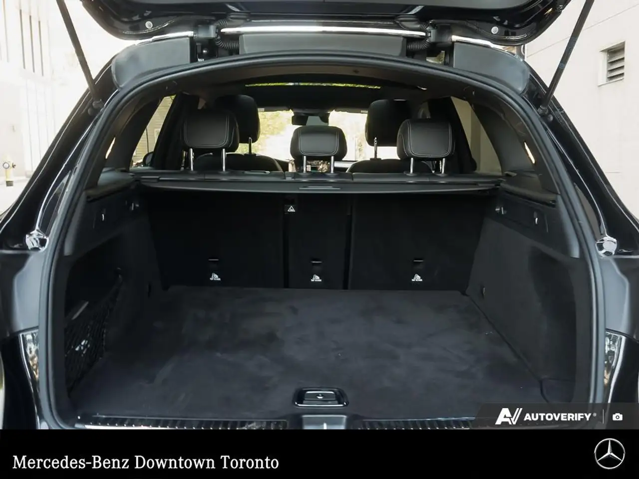 Mercedes-Benz GLC fotografie Mercedes-Benz GLC