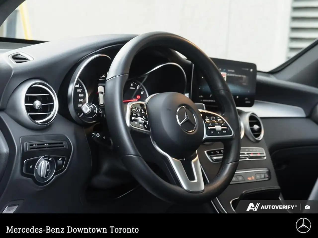 Mercedes-Benz GLC fotografie Mercedes-Benz GLC