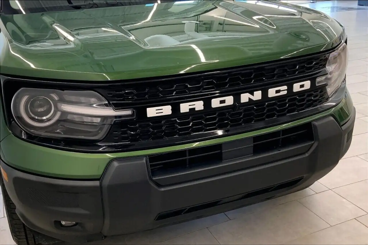 Ford Bronco Sport photo Ford Bronco Sport