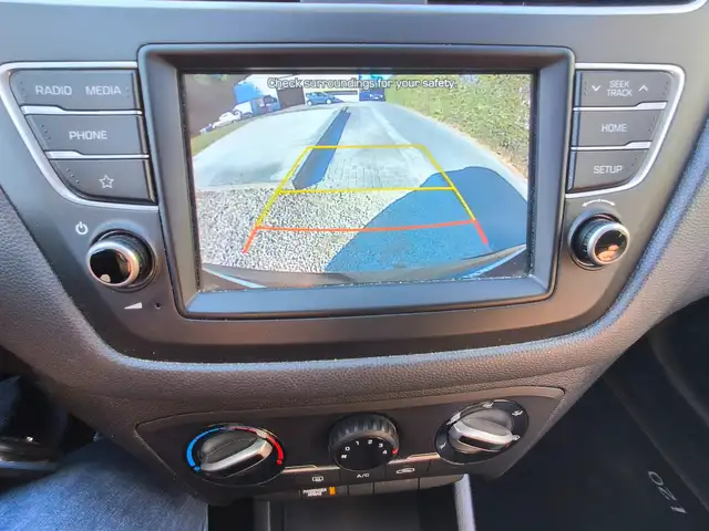 Hyundai I20 view 15