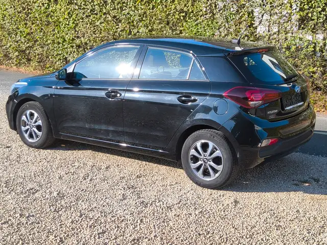 Hyundai I20 view 4