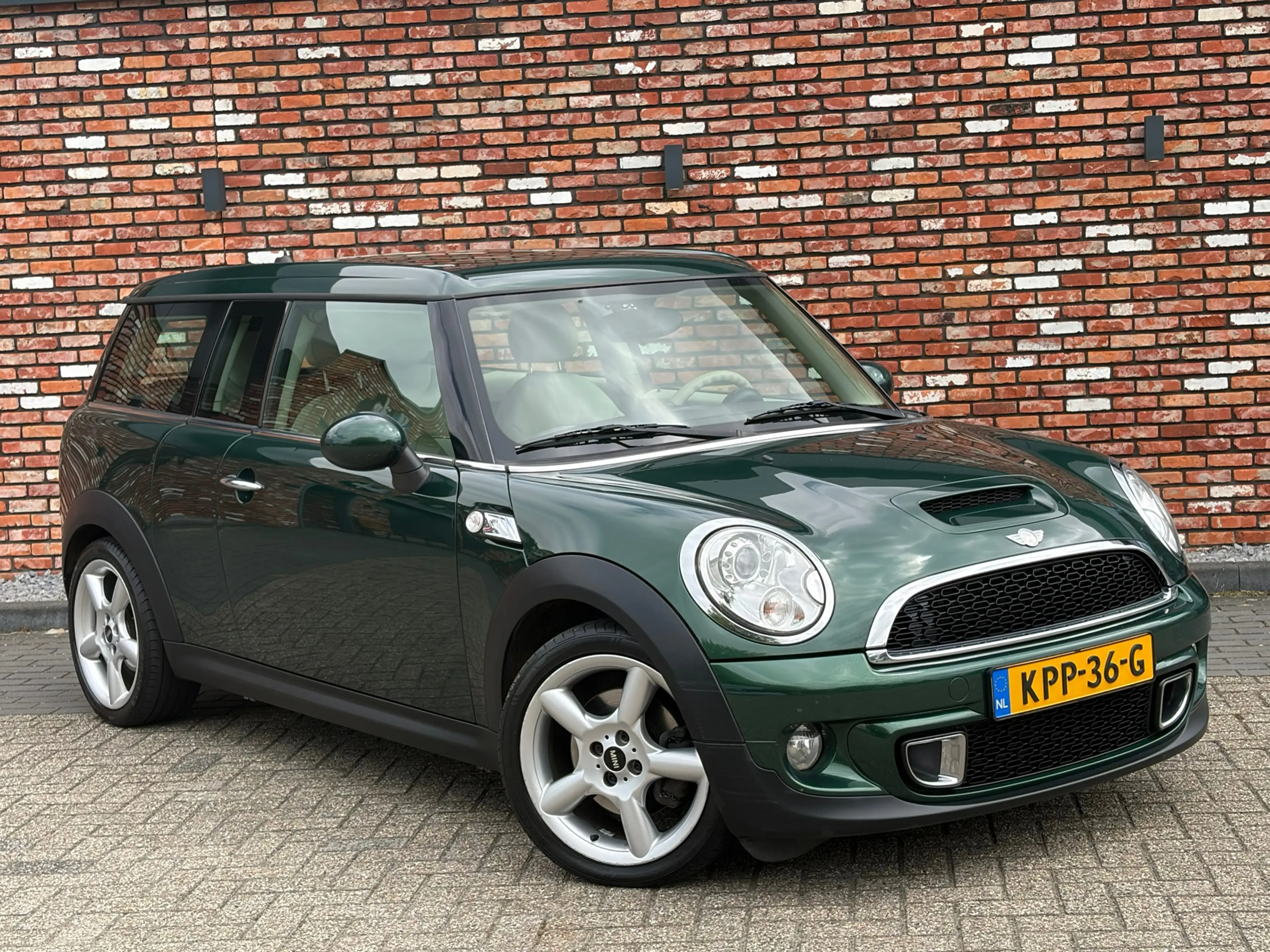 MINI Cooper S Clubman 185PK Nav/Cruise Leer Stoelverw Pdc Clima Voll.Ond — photo 40