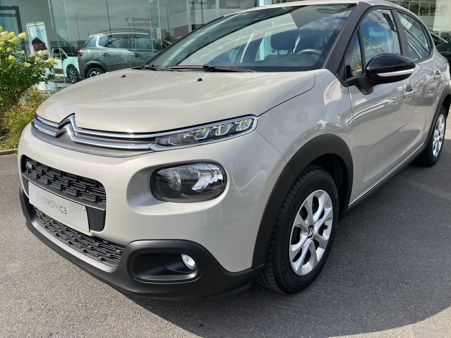 Citroen C3 C3 12 Pure Tech 68 LIVE Beige - 1