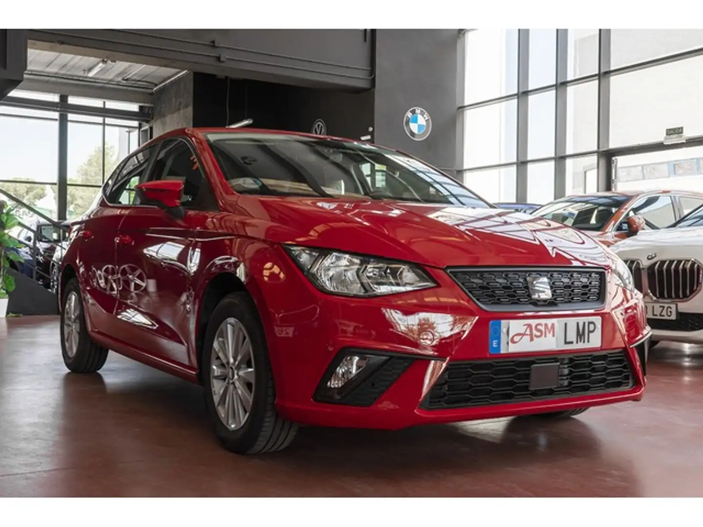 SEAT Ibiza 1.0 TSI S&S Style 95 Rojo - 2