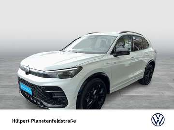 1.5 HYBRID R-LINE BLACKSTYLE AHK CAM LM20