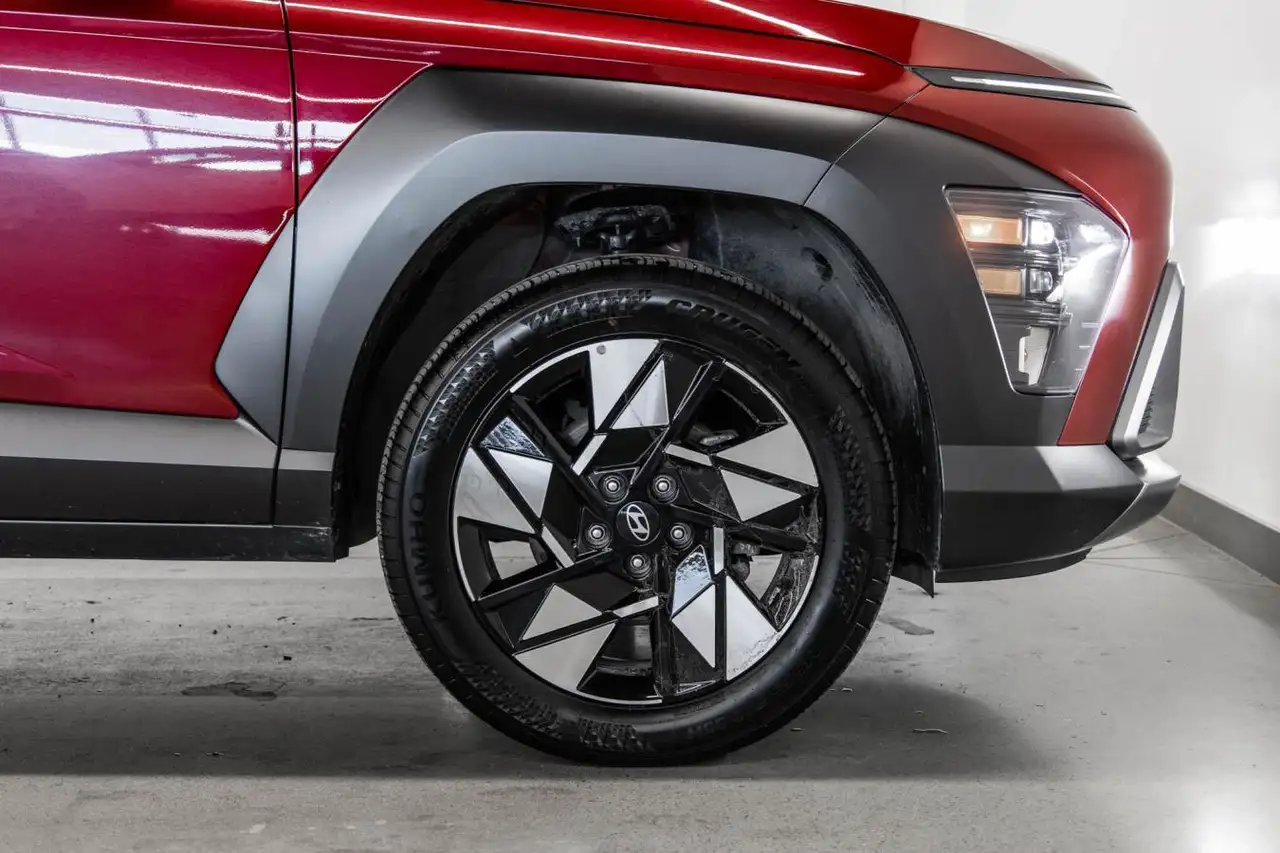 Hyundai KONA снимка Hyundai KONA