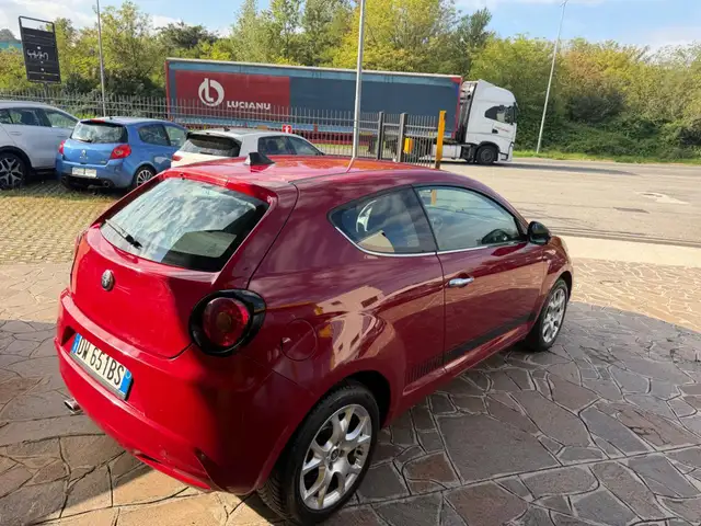 Alfa Romeo MiTo view 5