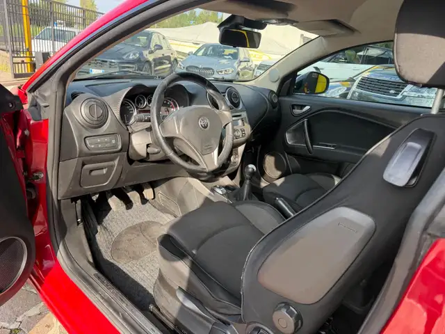 Alfa Romeo MiTo view 8