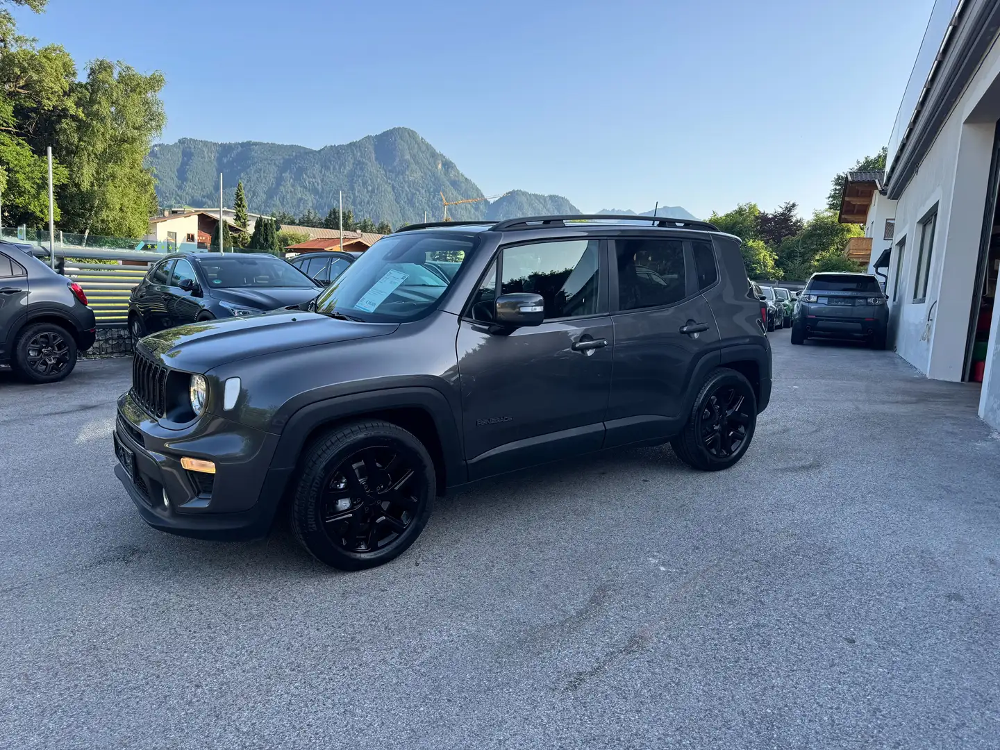 Jeep Renegade Longitude FWD Grau - 1