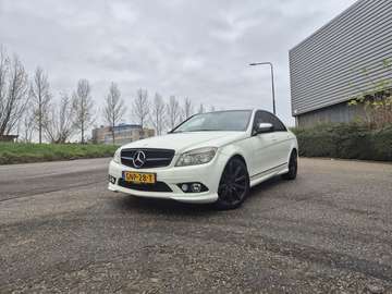 4Matic 7G-TRONIC AMG Line