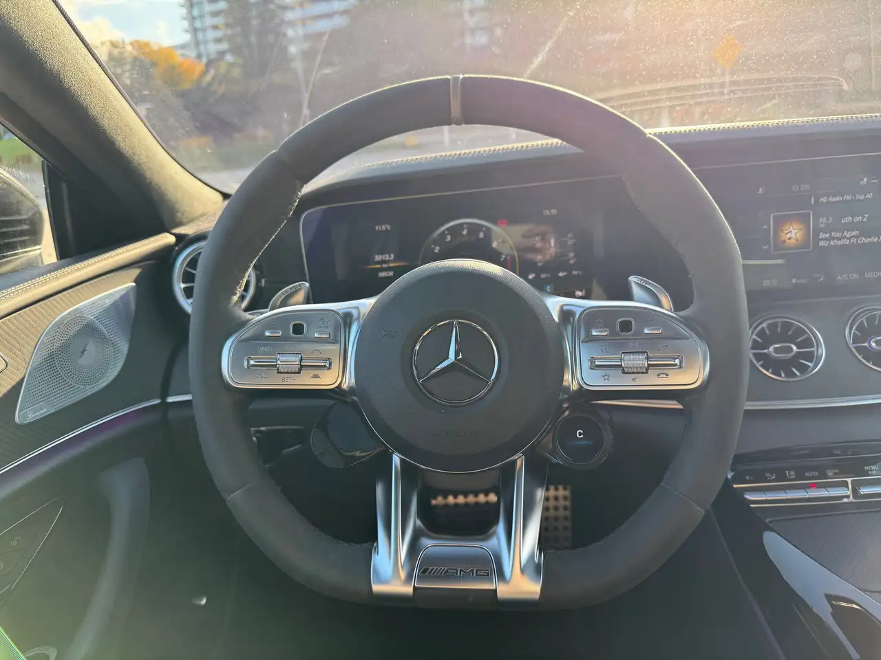 Mercedes-Benz AMG GT снимка Mercedes-Benz AMG GT
