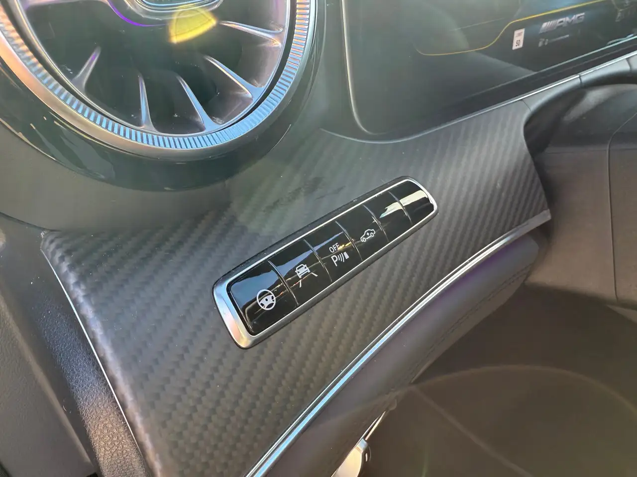 Mercedes-Benz AMG GT снимка Mercedes-Benz AMG GT