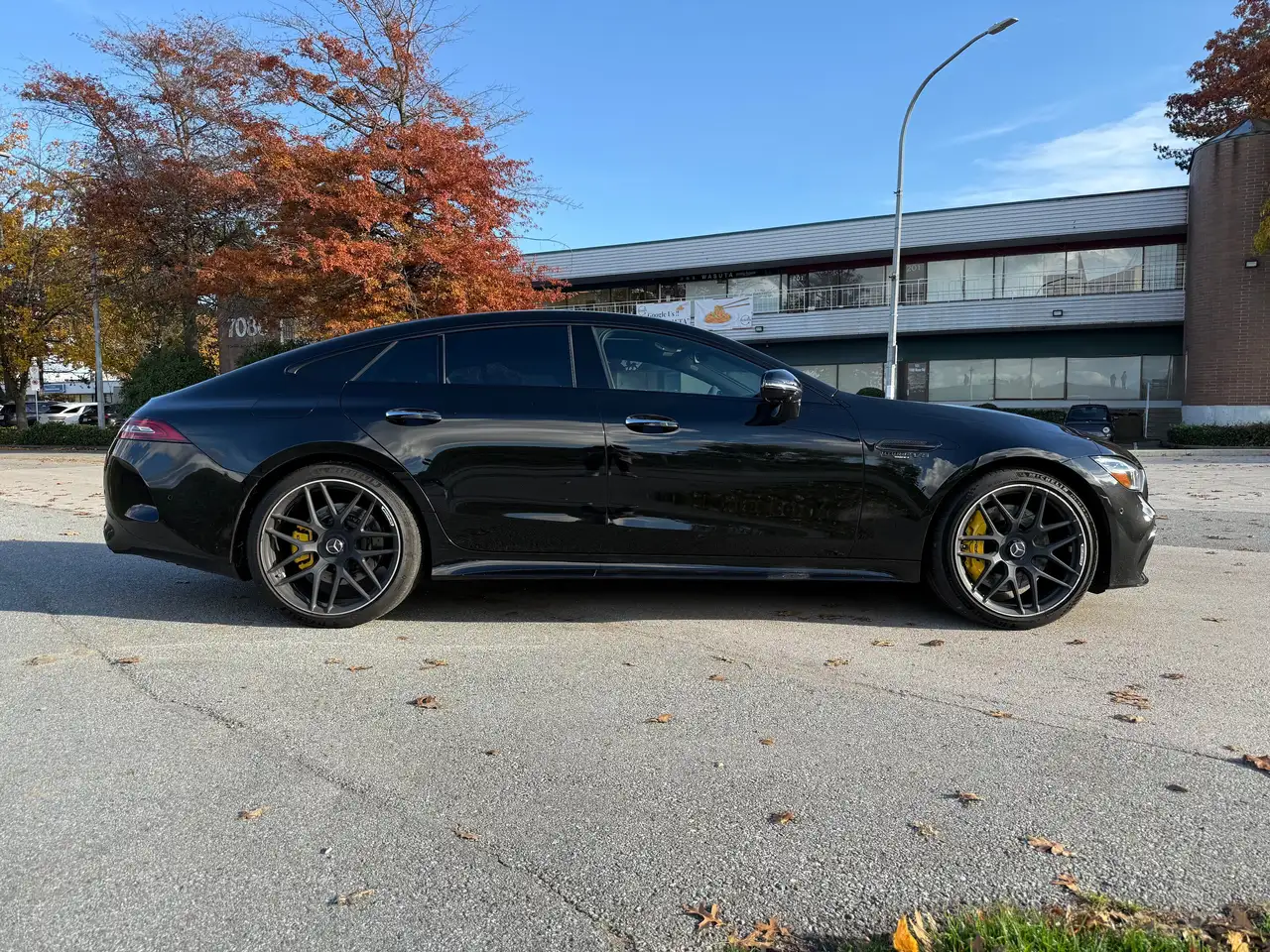 Mercedes-Benz AMG GT снимка Mercedes-Benz AMG GT