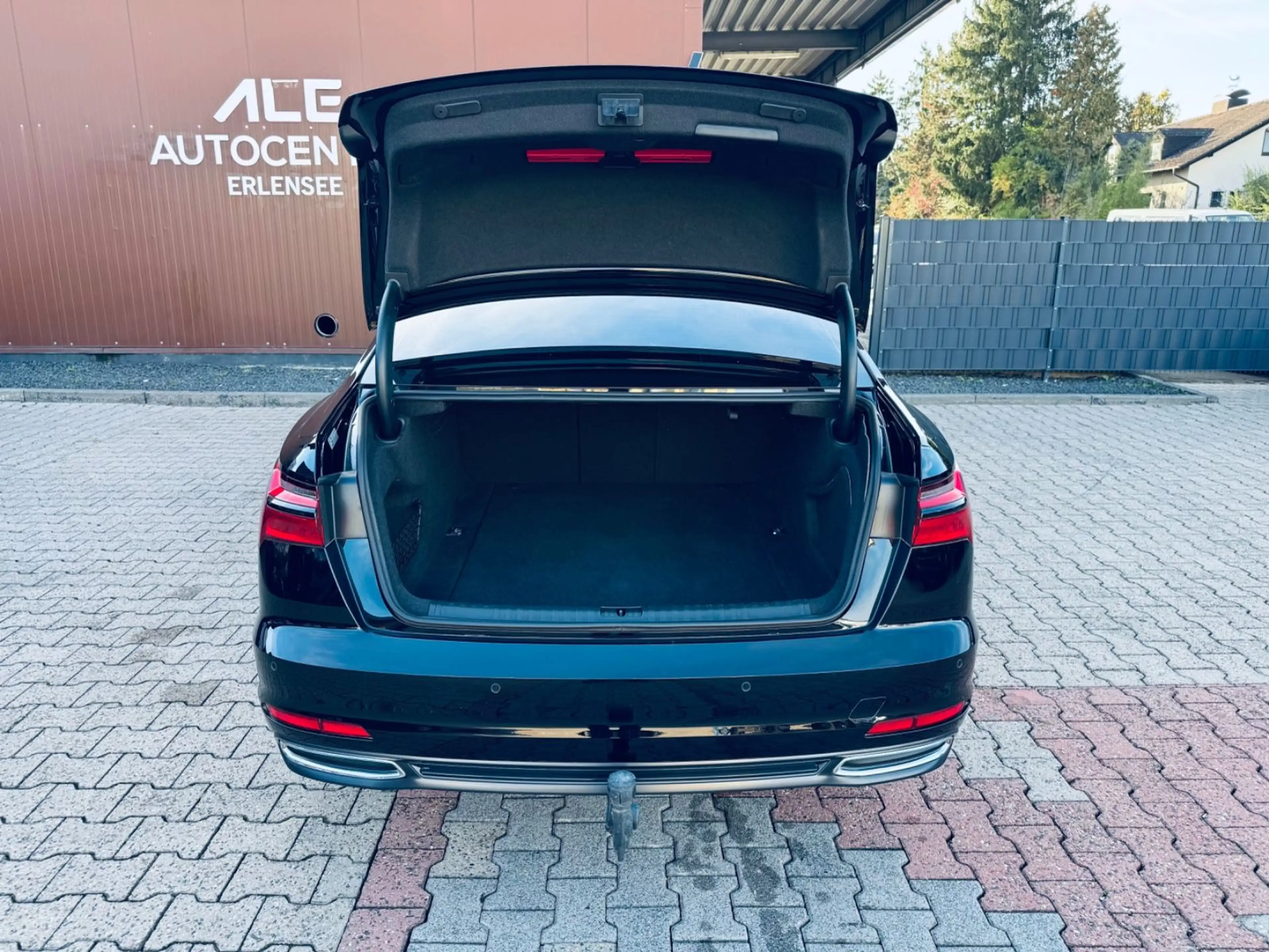 Audi A6 Lim. 45 TDI quattro sport S-line AHK — photo 13