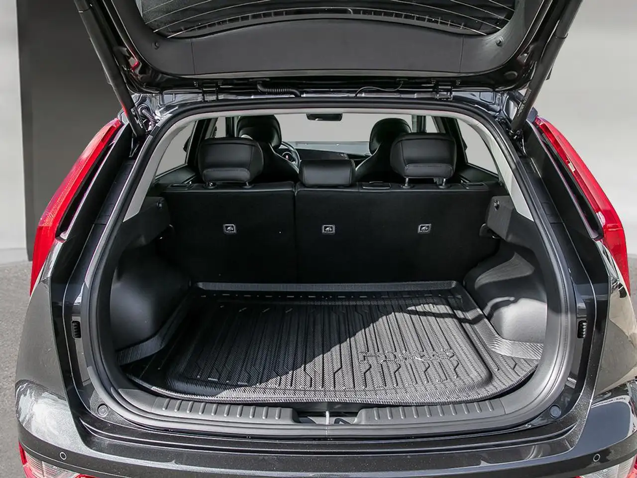 Kia Niro снимка Kia Niro