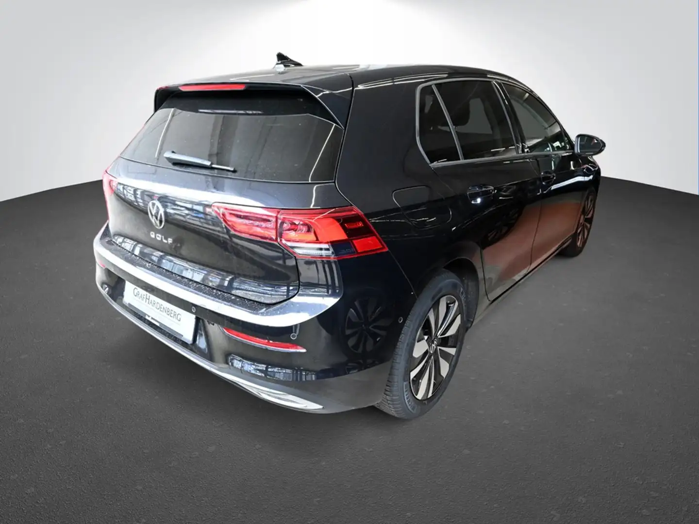 Volkswagen Golf VIII Lim 1.5 TSI Move IQ Drive LED PDC Schwarz - 2