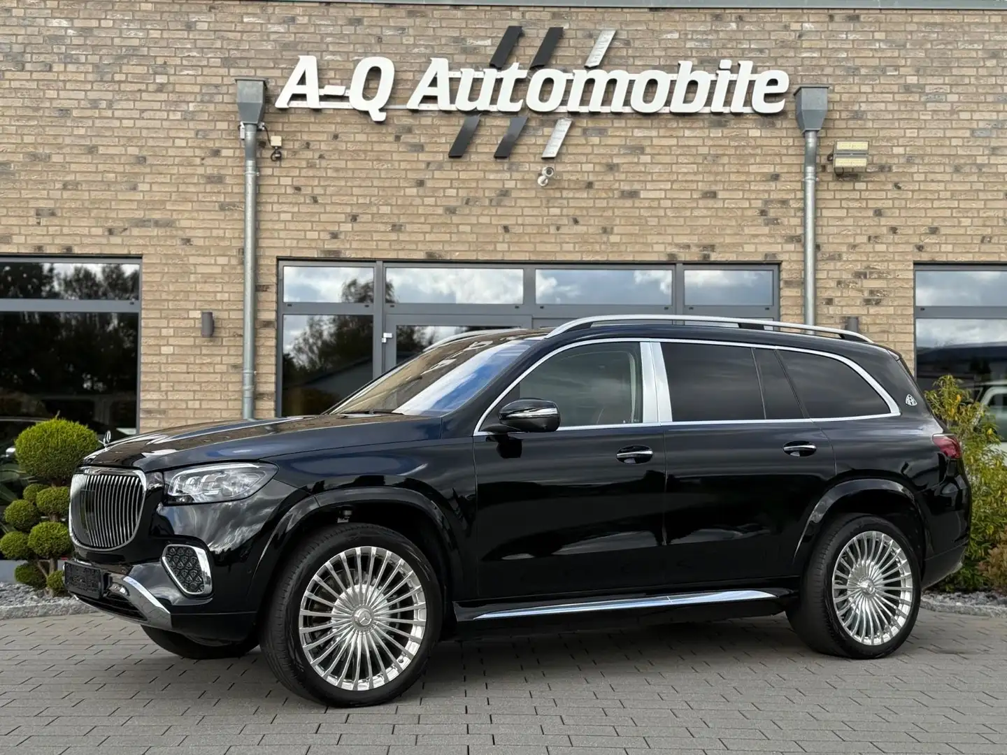Mercedes-Benz GLS 600 Maybach 4Matic*Pano*Freifahrmodus*Voll* Schwarz - 1