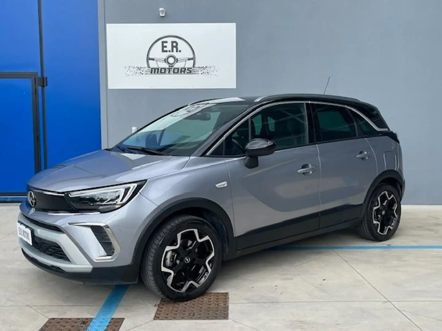 Opel Crossland X Crossland 2022 1.2 Elegance s Aut.DISTRIBUZIONE OK Grau - 1