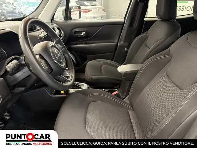 Jeep Renegade view 11