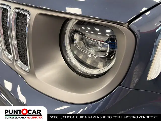 Jeep Renegade view 10