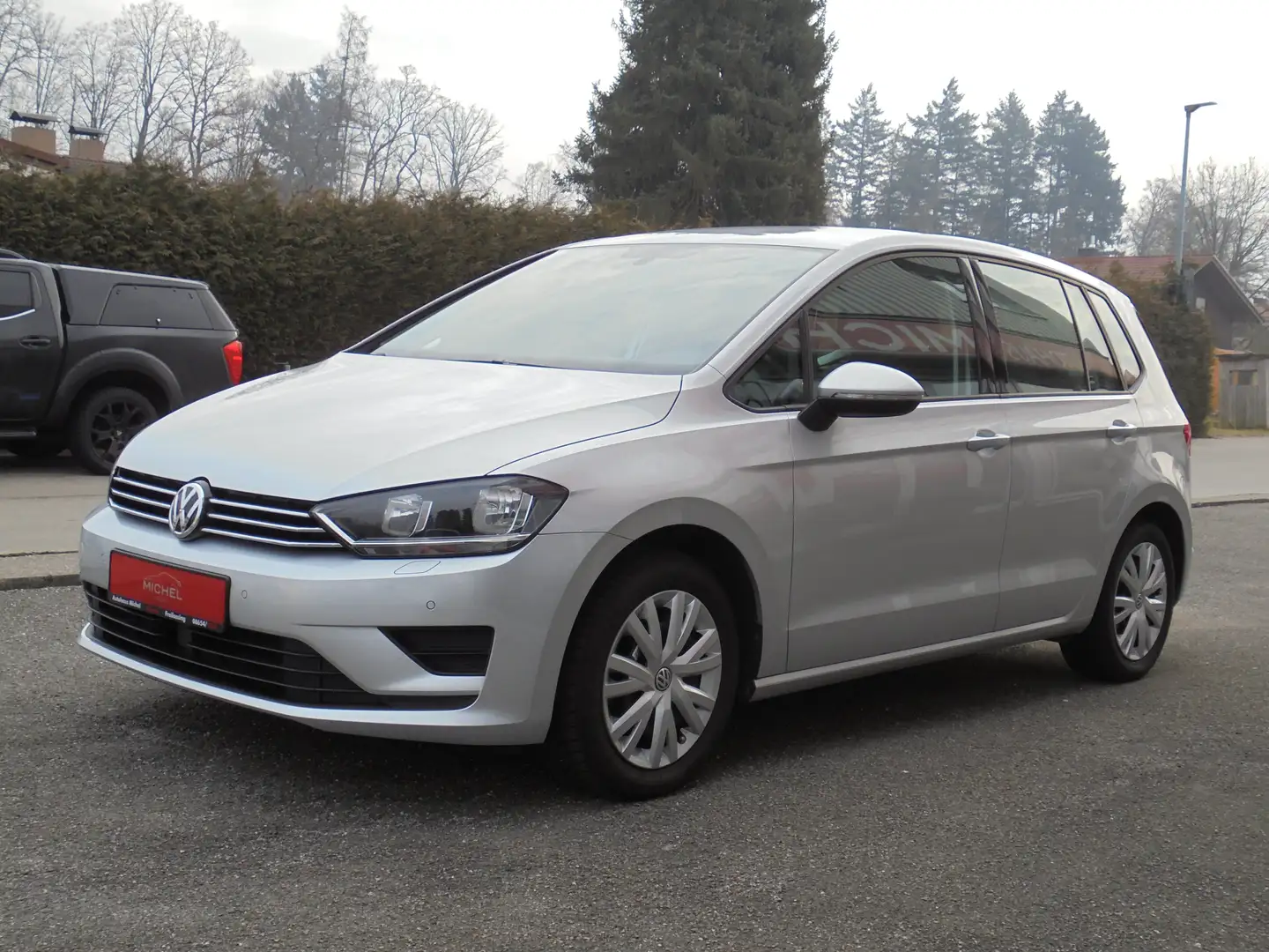 Volkswagen Golf Sportsvan Comfortline BMT/Start-Stopp Сірий - 2