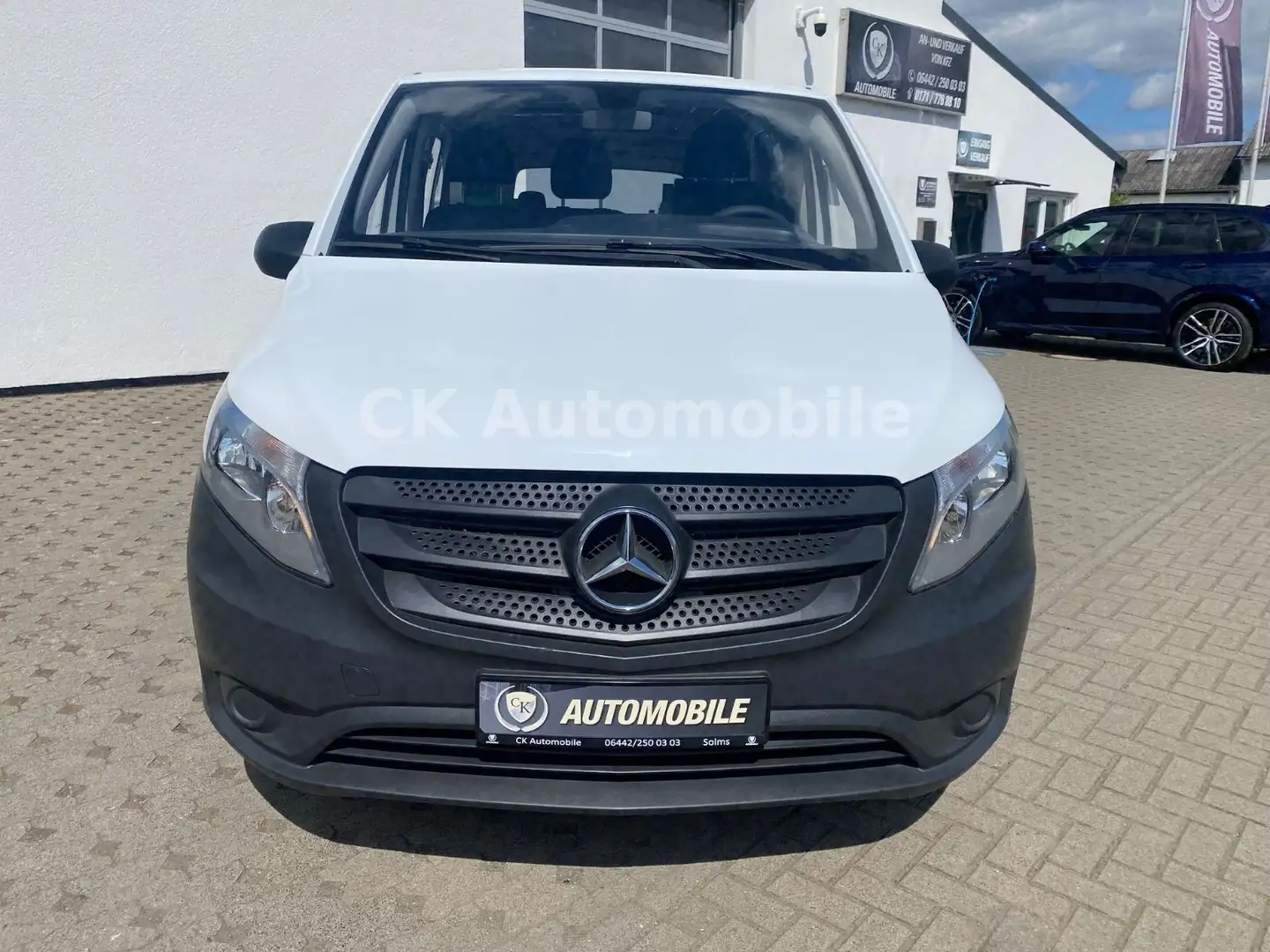 Mercedes-Benz Vito Kasten 119 CDI/BT 4x4 lang Automatik AHK Weiß - 2