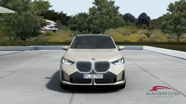 BMW X3 view 4