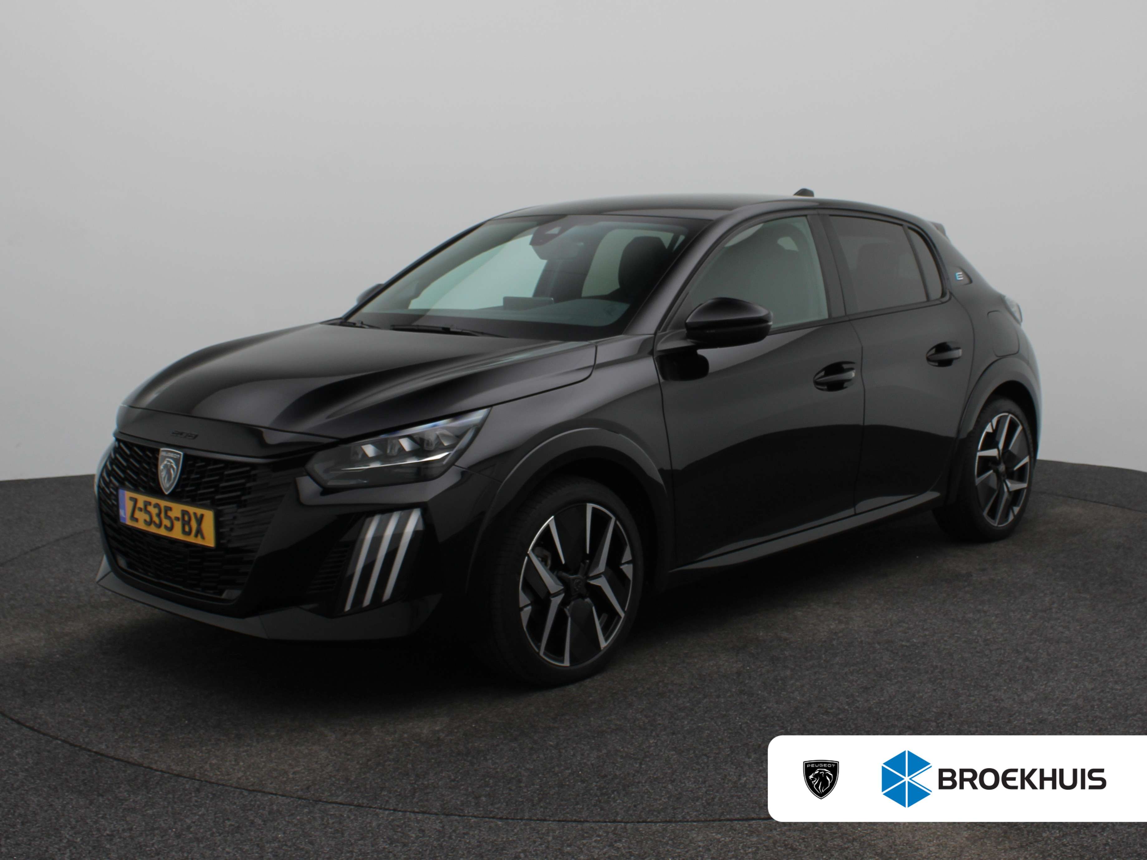 Peugeot e-208