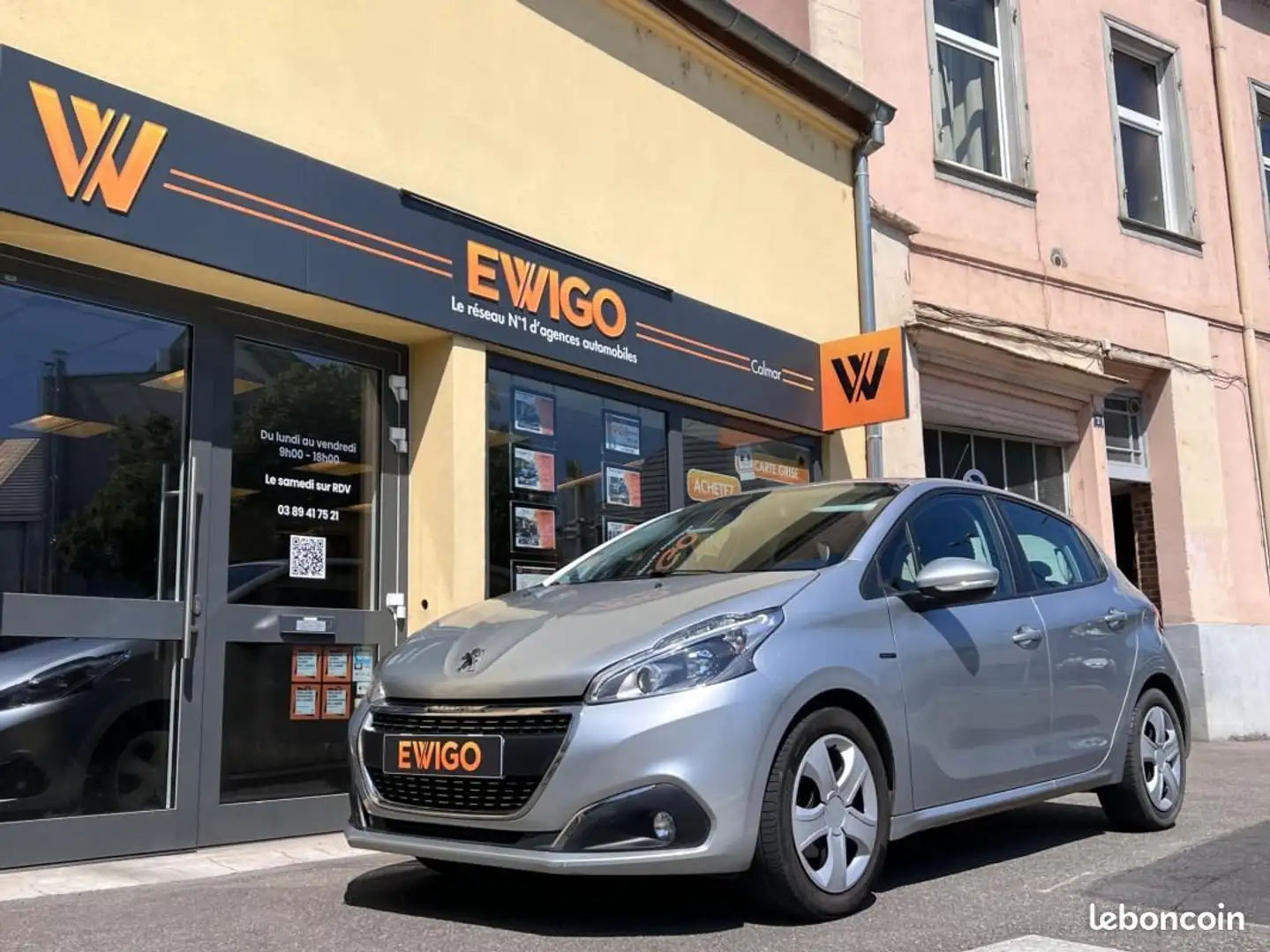 Peugeot 208 GENERATION-I 1.2 PURETECH 80 SIGNATURE COURROIE OK Grau - 2